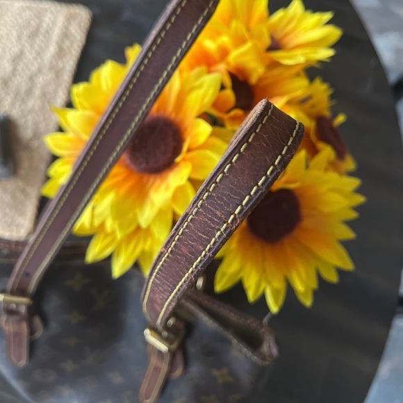 Authentic Louis Vuitton Bucket Bag - Picture 13 of 14